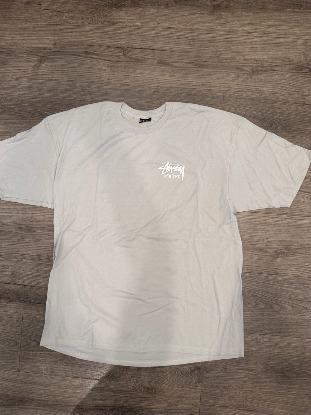 Gray w/ White Font Stüssy New York Chapter Cut Tag Tee Men’s Size XXL - Picture 3 of 5